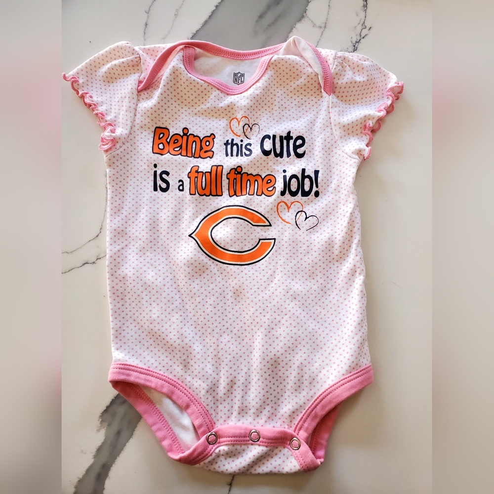 Baby girl Chicago Bears onesie 12m